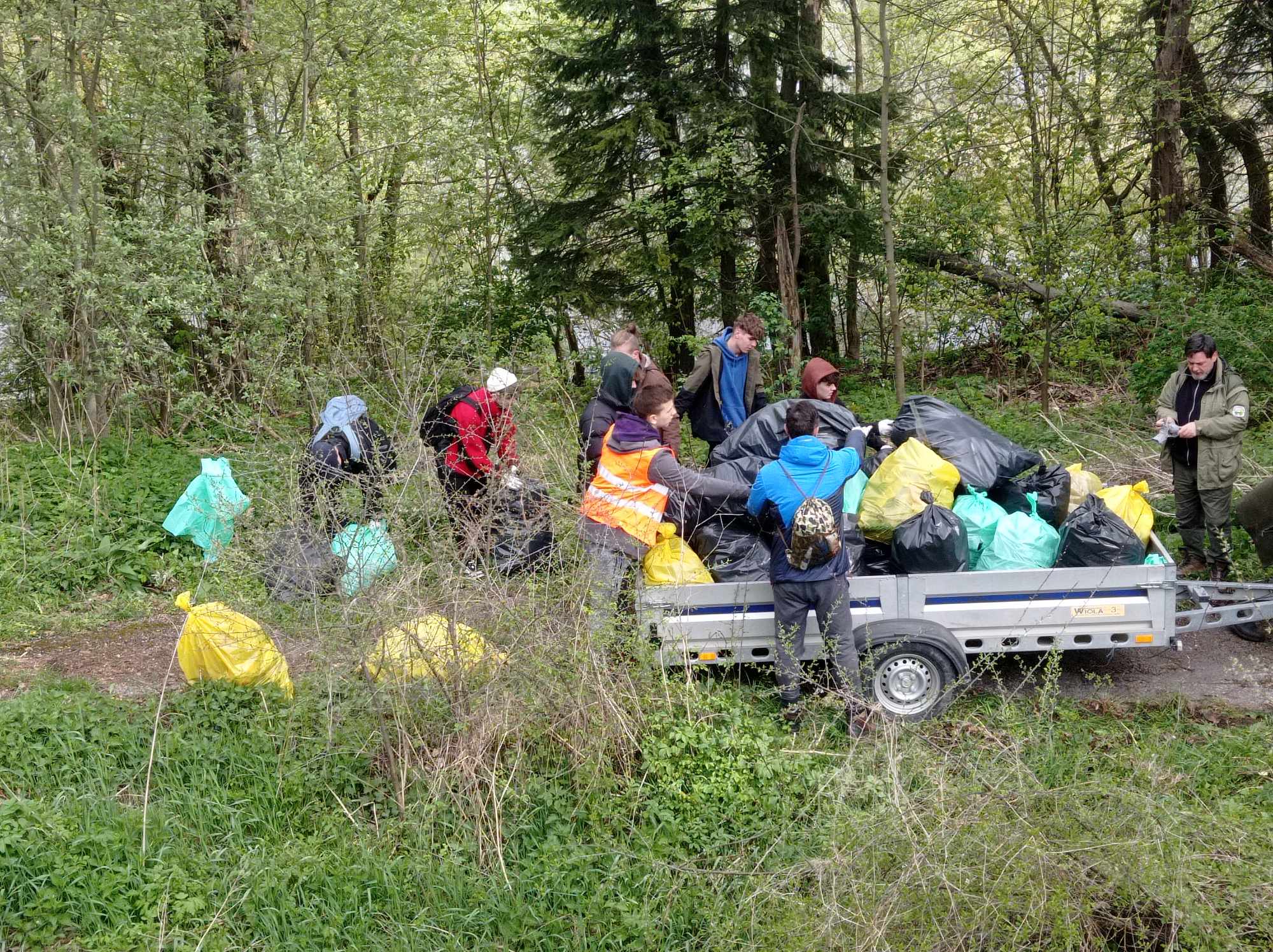 Zber odpadkov_NATURA 2000_Ustie Bielej Oravy